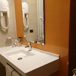 Hotell Confine