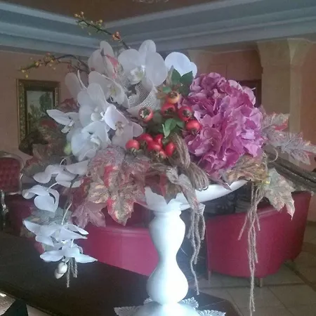 Confine Hotel Cola (Verona)
