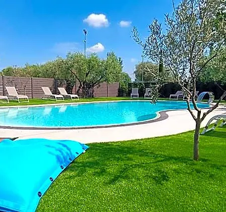 Confine 3* Colà