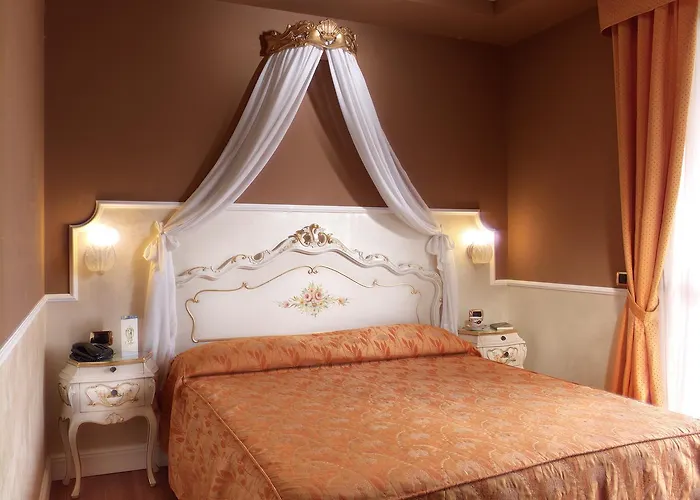 Hotel Confine Colà