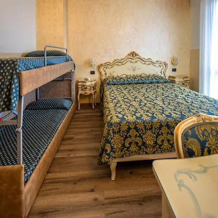 Hotel Confine Colà